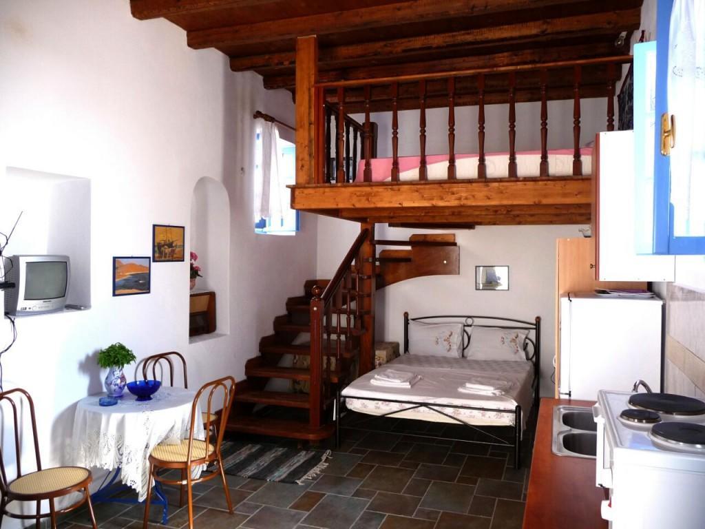 Floras Rooms And Studios Anafi Buitenkant foto