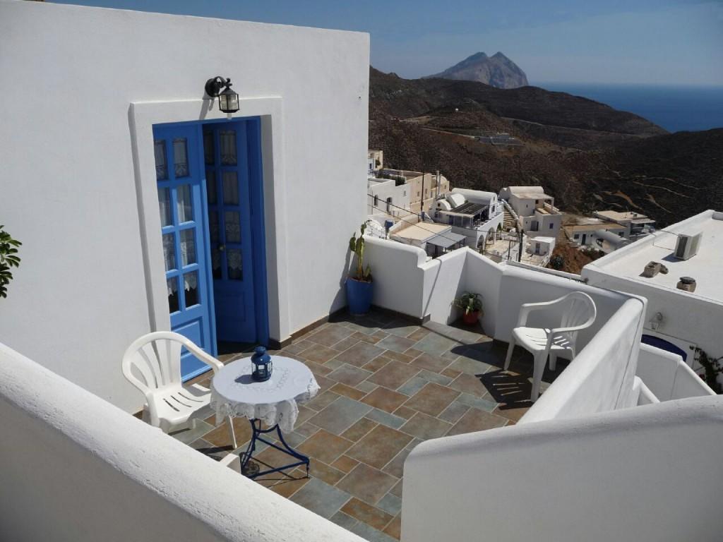 Floras Rooms And Studios Anafi Buitenkant foto